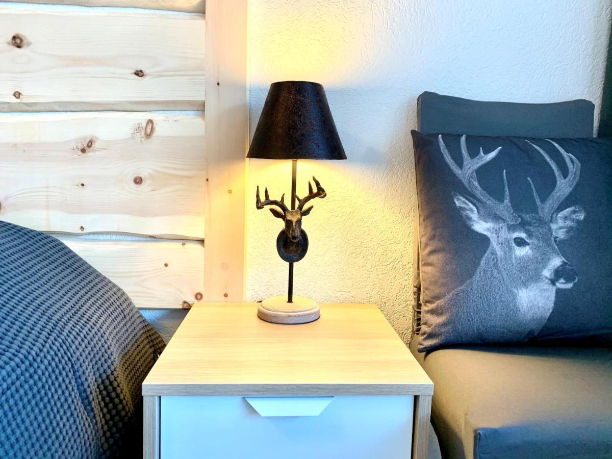 Holiday Apartment Bolgen - Close To Everything! Bolgen, Jakobshorn, Bus Stop, Train Station, Supermarket, Ski School, Ski Rentals, Restaurants And More! Davos Esterno foto