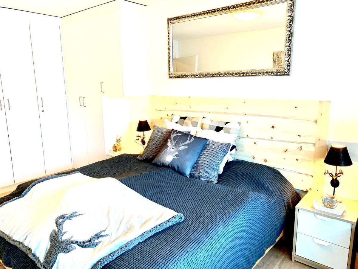 Holiday Apartment Bolgen - Close To Everything! Bolgen, Jakobshorn, Bus Stop, Train Station, Supermarket, Ski School, Ski Rentals, Restaurants And More! Davos Esterno foto