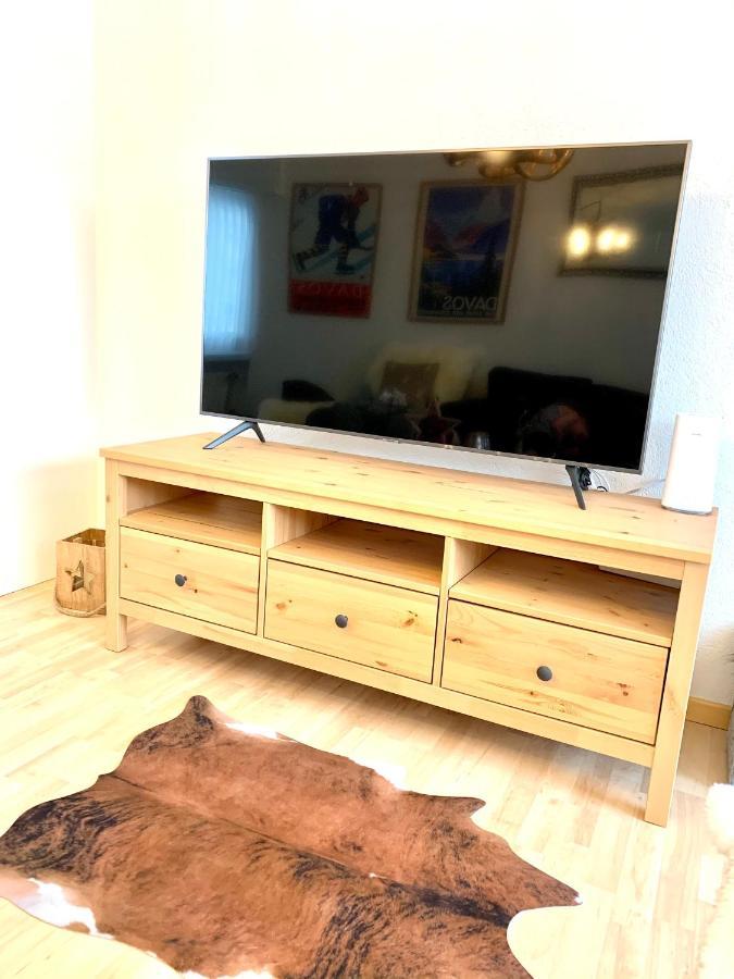 Holiday Apartment Bolgen - Close To Everything! Bolgen, Jakobshorn, Bus Stop, Train Station, Supermarket, Ski School, Ski Rentals, Restaurants And More! Davos Esterno foto