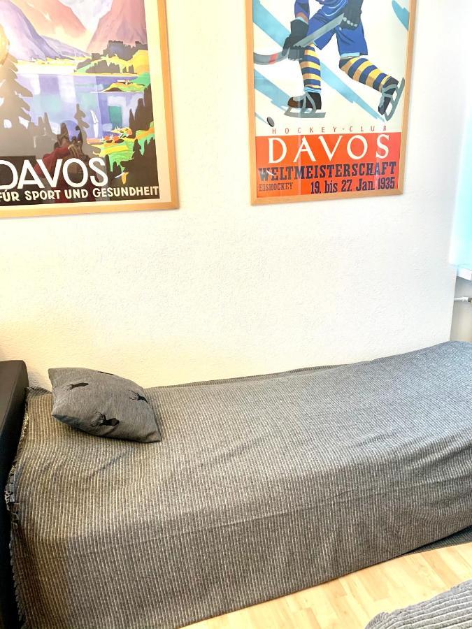 Holiday Apartment Bolgen - Close To Everything! Bolgen, Jakobshorn, Bus Stop, Train Station, Supermarket, Ski School, Ski Rentals, Restaurants And More! Davos Esterno foto