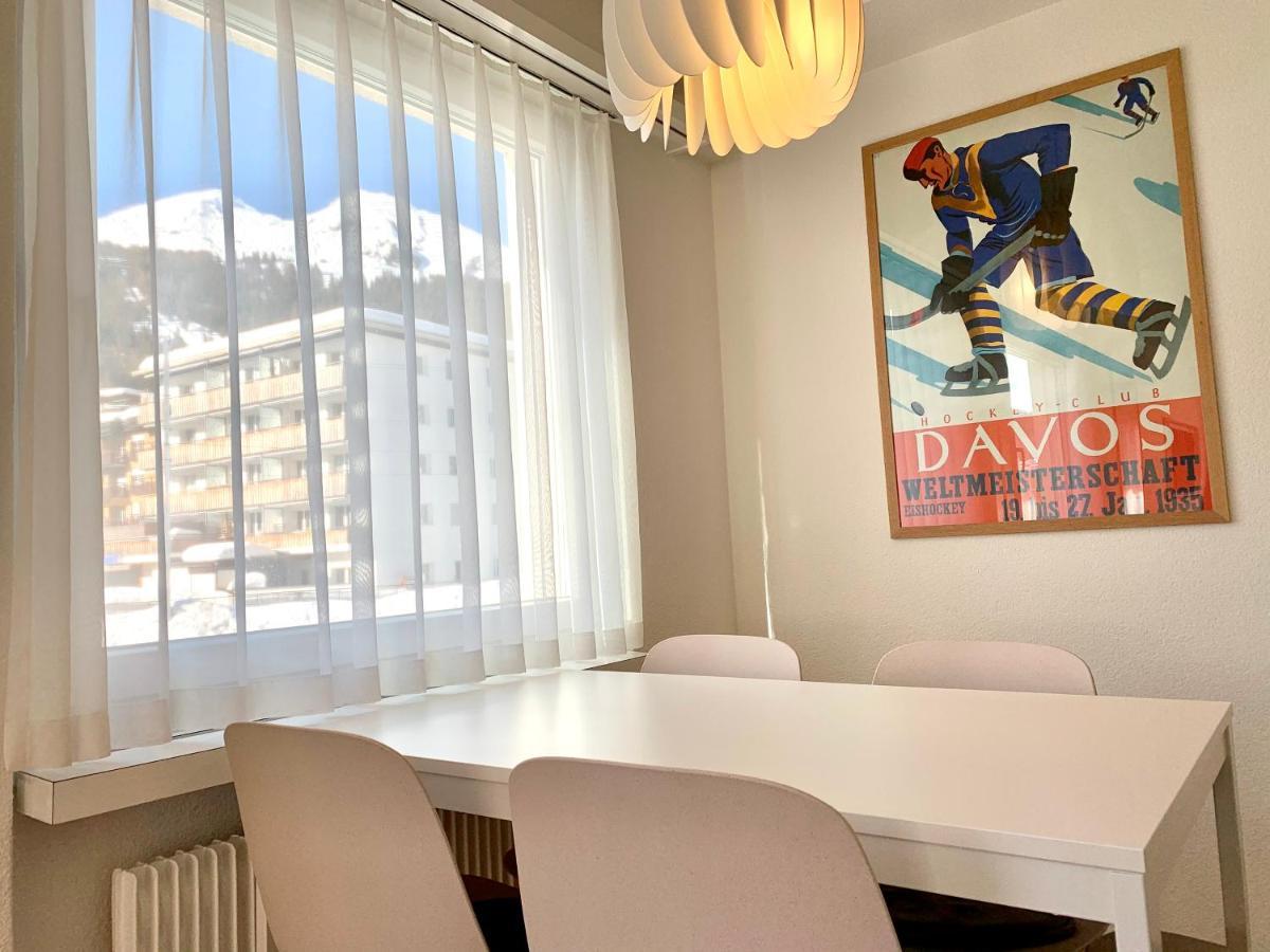 Holiday Apartment Bolgen - Close To Everything! Bolgen, Jakobshorn, Bus Stop, Train Station, Supermarket, Ski School, Ski Rentals, Restaurants And More! Davos Esterno foto
