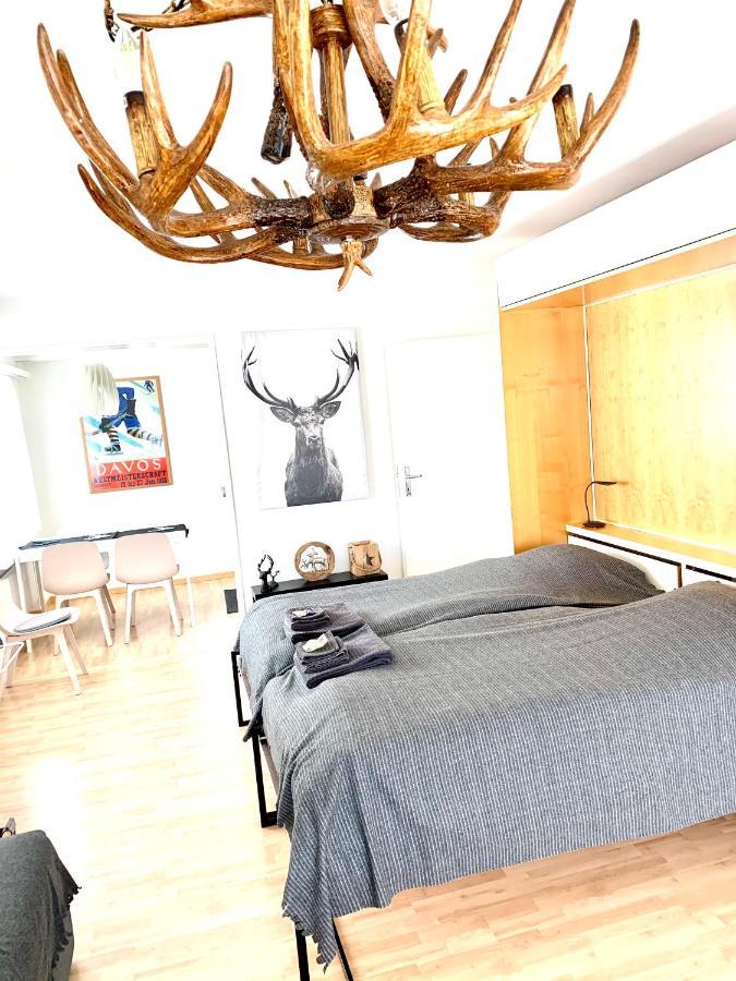 Holiday Apartment Bolgen - Close To Everything! Bolgen, Jakobshorn, Bus Stop, Train Station, Supermarket, Ski School, Ski Rentals, Restaurants And More! Davos Esterno foto