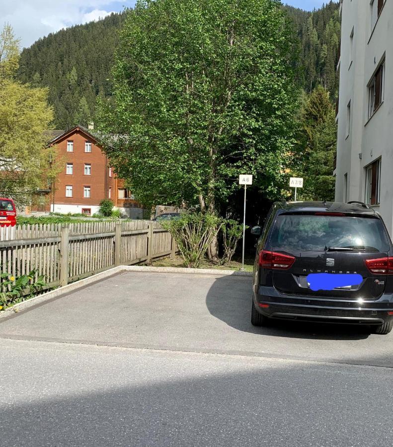 Holiday Apartment Bolgen - Close To Everything! Bolgen, Jakobshorn, Bus Stop, Train Station, Supermarket, Ski School, Ski Rentals, Restaurants And More! Davos Esterno foto