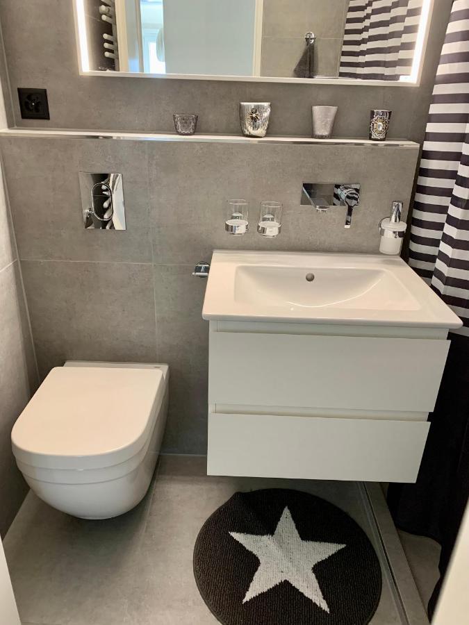 Holiday Apartment Bolgen - Close To Everything! Bolgen, Jakobshorn, Bus Stop, Train Station, Supermarket, Ski School, Ski Rentals, Restaurants And More! Davos Esterno foto
