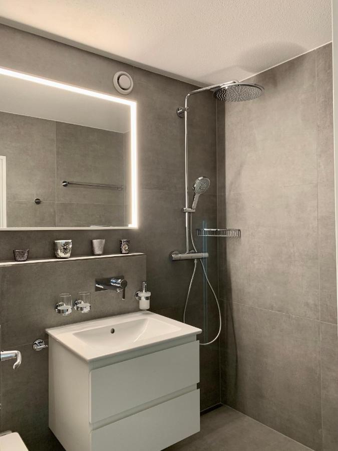 Holiday Apartment Bolgen - Close To Everything! Bolgen, Jakobshorn, Bus Stop, Train Station, Supermarket, Ski School, Ski Rentals, Restaurants And More! Davos Esterno foto