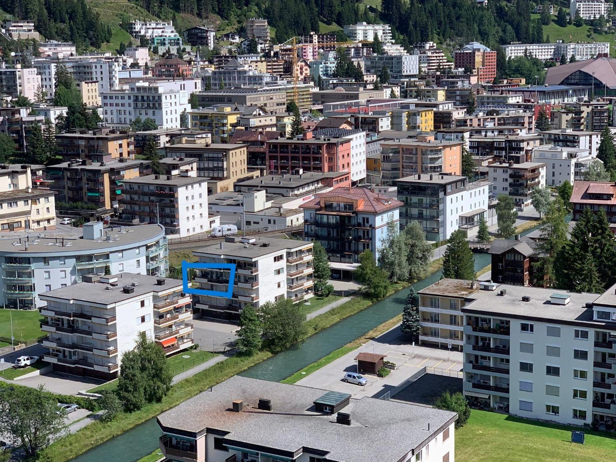 Holiday Apartment Bolgen - Close To Everything! Bolgen, Jakobshorn, Bus Stop, Train Station, Supermarket, Ski School, Ski Rentals, Restaurants And More! Davos Esterno foto
