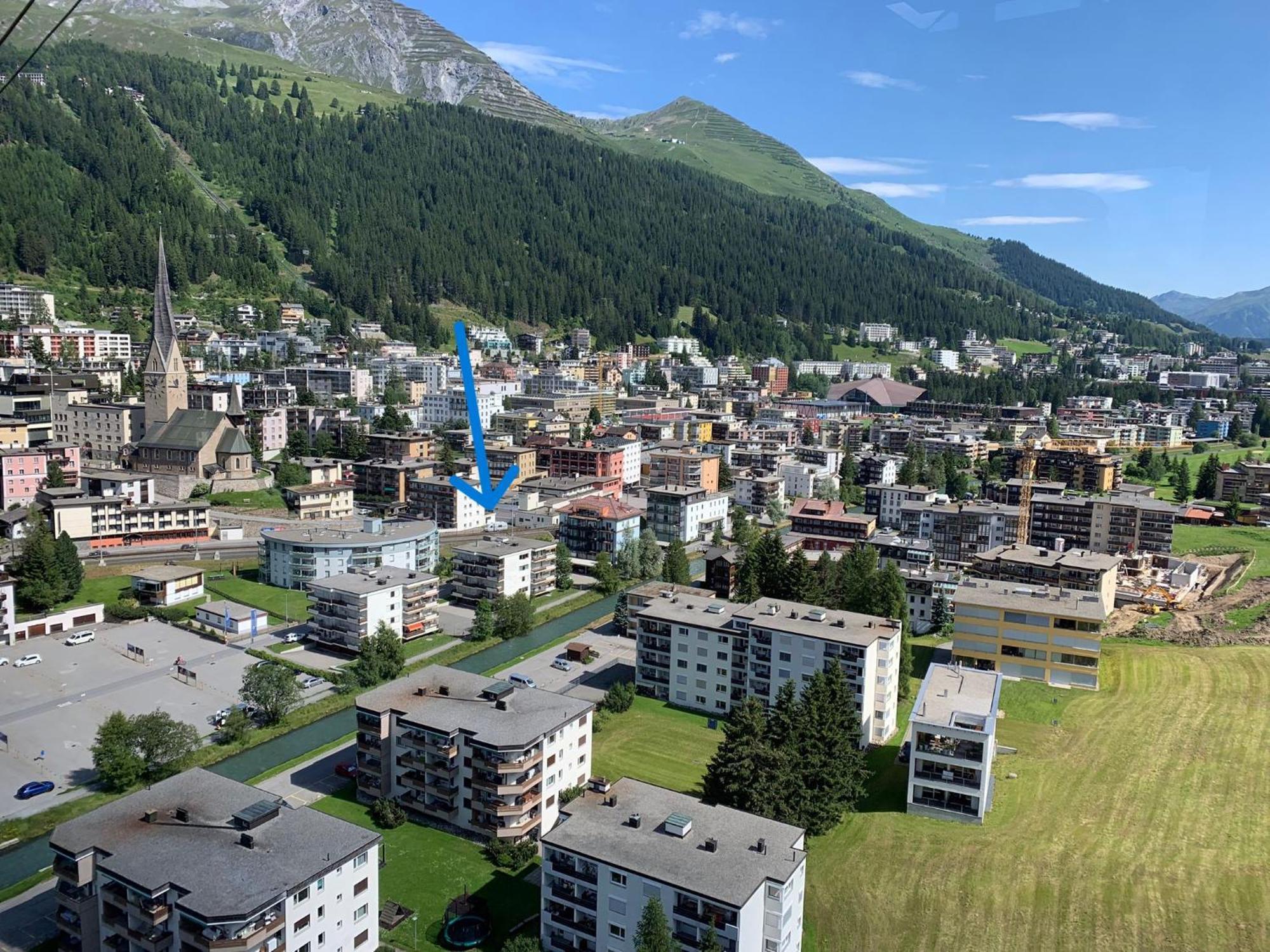 Holiday Apartment Bolgen - Close To Everything! Bolgen, Jakobshorn, Bus Stop, Train Station, Supermarket, Ski School, Ski Rentals, Restaurants And More! Davos Esterno foto